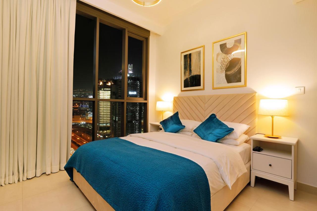 Elegant Apartment With Direct Access To Dubai Mall Exterior foto